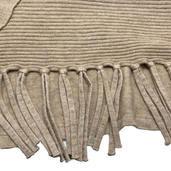 Top It Off Sweater Womens Size Small Medium Tan Pullover Fringe Tassels Soft - Picture 6 of 12
